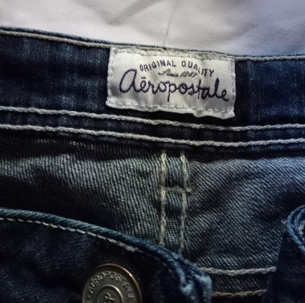 Apostle jeans